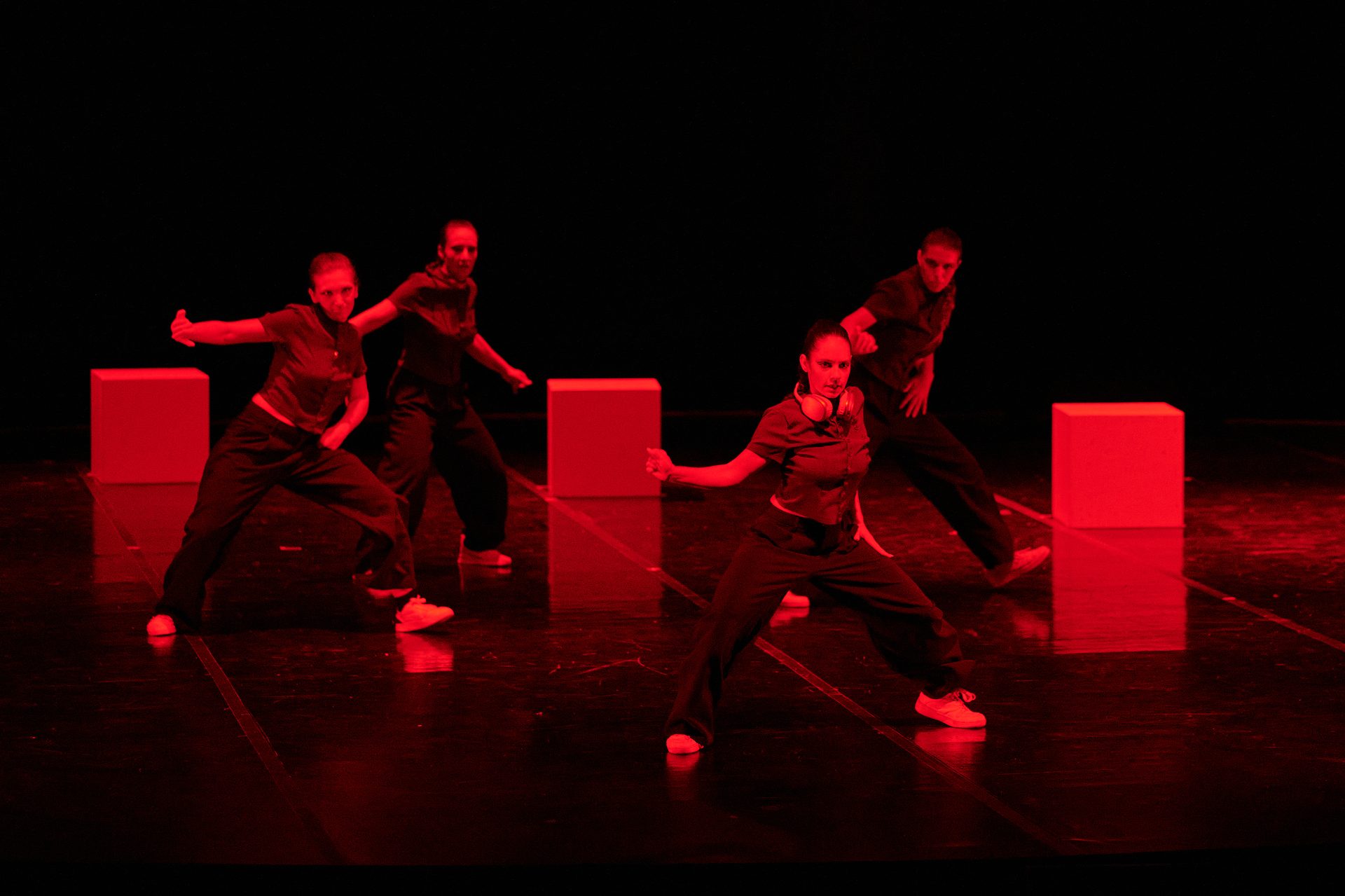 Mystes Dance Company – Loop (2026) – foto di scena 4 Mystes Dance Company – Loop (2026) – foto di scena 4