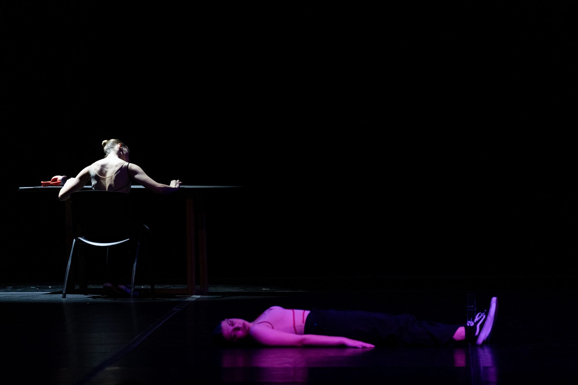 Mystes Dance Company – sonos (2023) – foto di scena 4 Mystes Dance Company – sonos (2023) – foto di scena 4